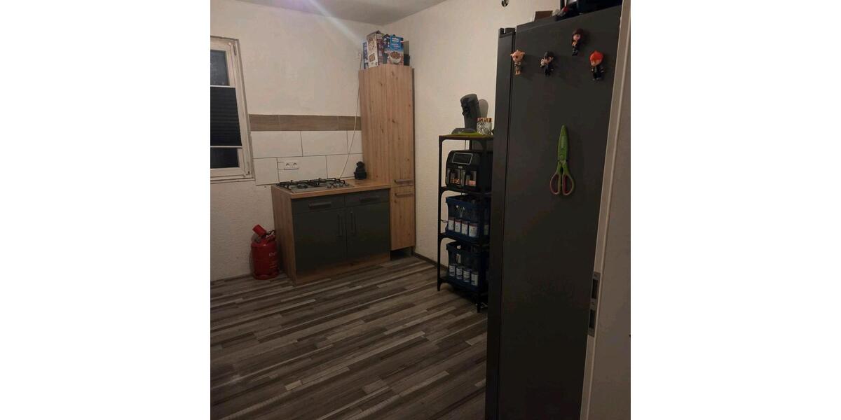 Einfamilienhaus mit Stellplatz und Garten 5 zimmer