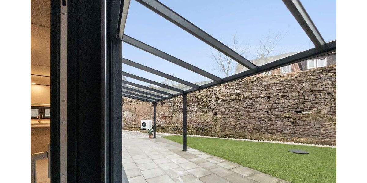 Einfamilienhaus Würzburg Heidingsfeld - 8 Zimmer, 215 m&sup2;, 1.095.000&euro; | Angebot:25566089