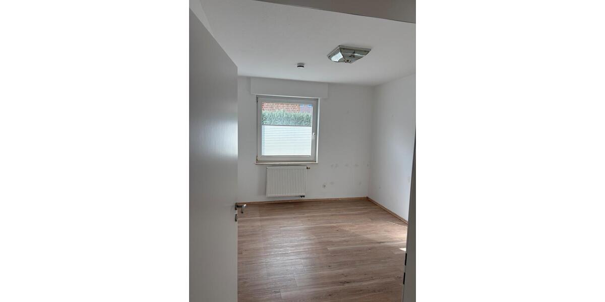 Erdgeschoßwohnung Warendorf - 5 Zimmer, 126 m&sup2;, 379.000&euro; | Angebot:25713580