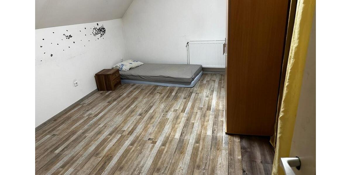 Etagenwohnung Adelsheim - 2 Zimmer, 50 m&sup2;, 800&euro; | Angebot:25329898