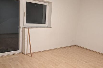 2-Etagen-Whg. 90m² mit 3 Kinderzimmer ab sofort in SulzbachInn 5 zimmer