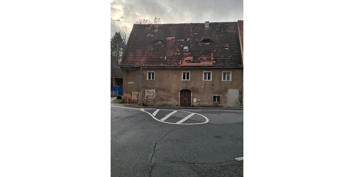 Reihenhaus Löbau - 5 Zimmer, 130 m&sup2;, 155.000&euro; | Angebot:27142801