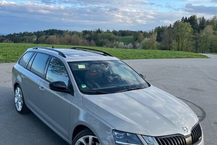 Skoda Octavia 262.000 km 13.500 &euro; Tittling 94104
