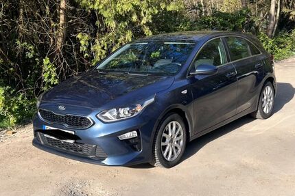 Kia ceed / Ceed 125.000 km 10.750 &euro; Frankfurt am Main 60599
