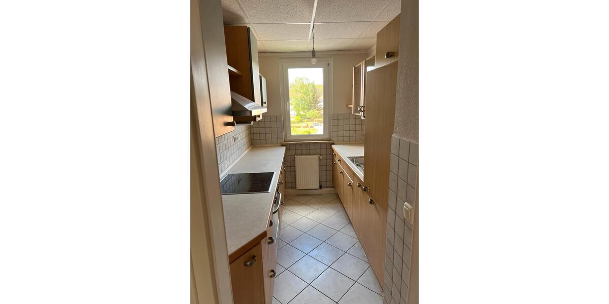 Dachgeschoßwohnung Altenburg - 3 Zimmer, 58 m&sup2;, 55.000&euro; | Angebot:27017040
