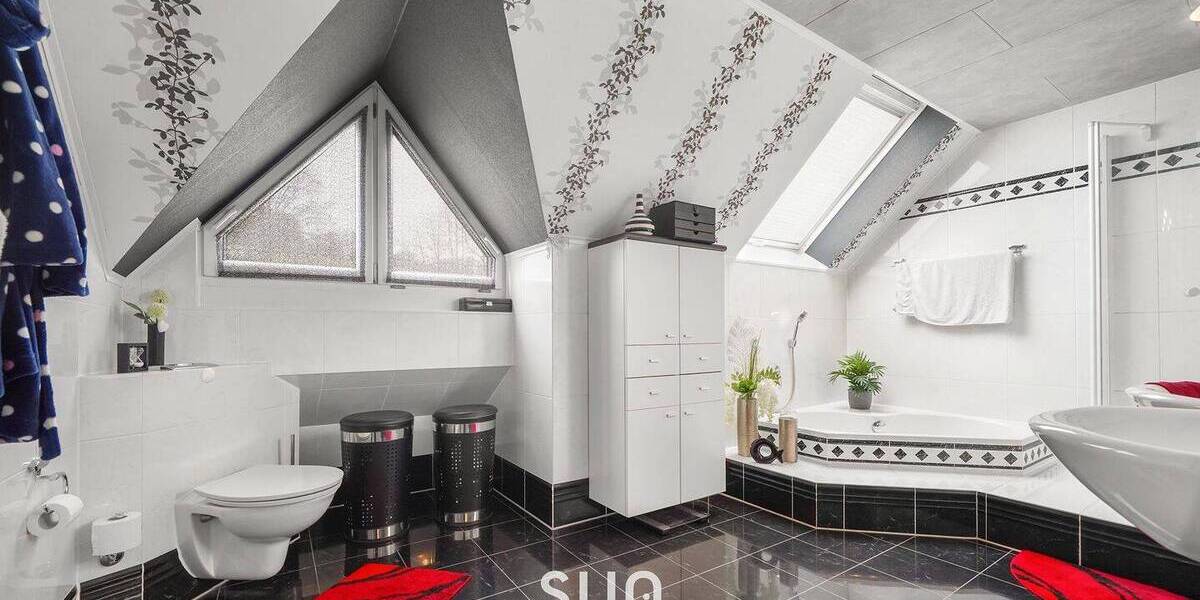 Doppelhaushälfte Mömbris - 6 Zimmer, 178 m&sup2;, 599.500&euro; | Angebot:25985271