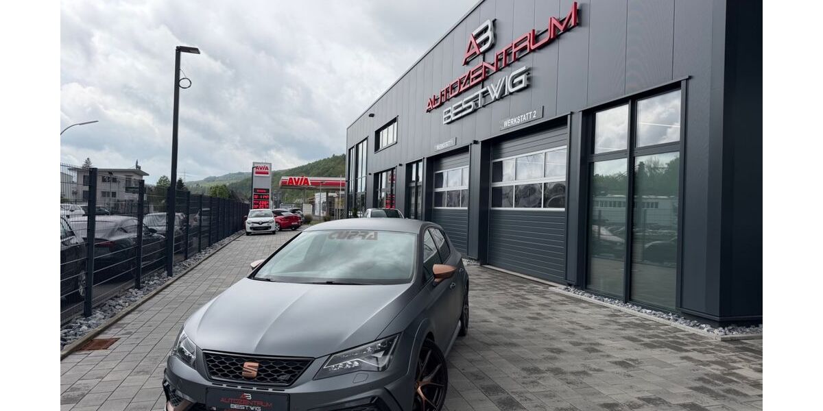 Seat Leon 127.000 km 22.995 &euro; Bestwig-Nuttlar 59909