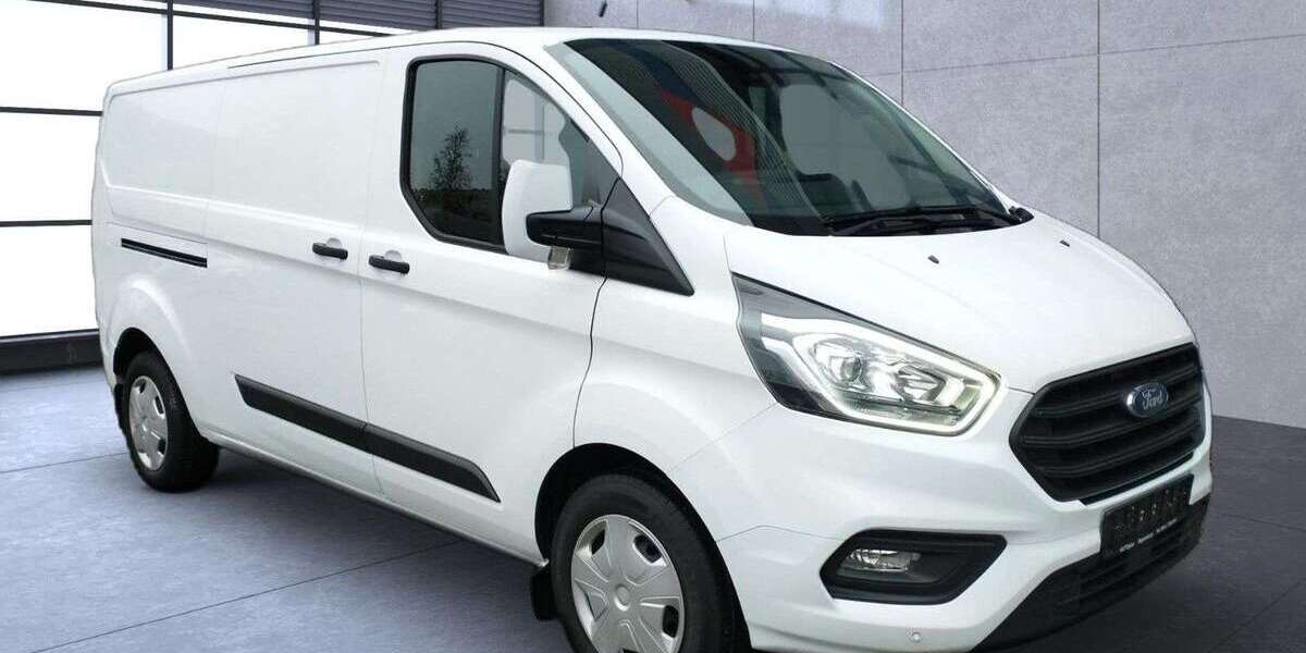 Ford Transit Custom 59.990 km 24.199 &euro; Regensburg 93053