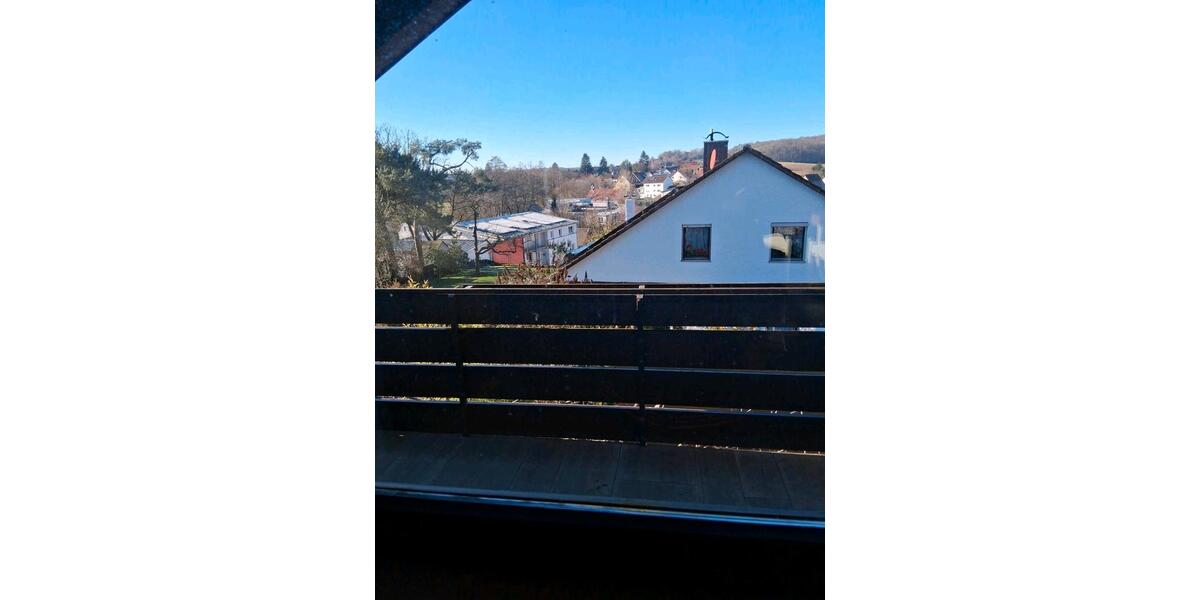 Dachgeschoßwohnung Leutershausen - 2.5 Zimmer, 70 m&sup2;, 750&euro; | Angebot:24771837