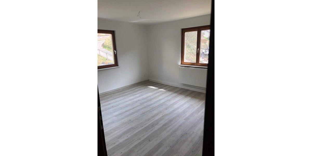 Etagenwohnung Schramberg - 2 Zimmer, 65 m&sup2;, 580&euro; | Angebot:26443332