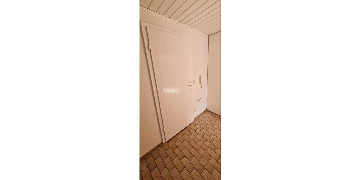 Dachgeschoßwohnung Dorfen - 2 Zimmer, 60 m&sup2;, 1.150&euro; | Angebot:25397694