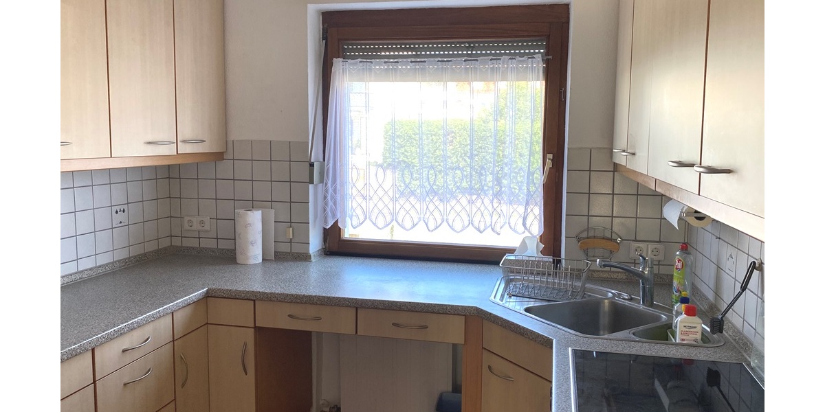 Neu-Ulm: Modernisiertes Mehrfamilienhaus (DHH) mit idyllischem Garten in Donau-Nähe - Mehrfamilienhaus, Wohnhaus Neu-Ulm / Offenhausen Offenhausen | Angebot:27262163