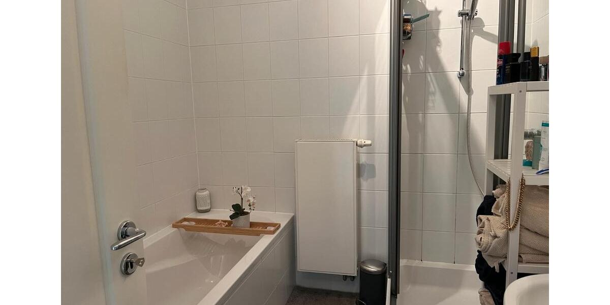 Etagenwohnung Wermelskirchen - 3 Zimmer, 117 m&sup2;, 1.260&euro; | Angebot:26283503