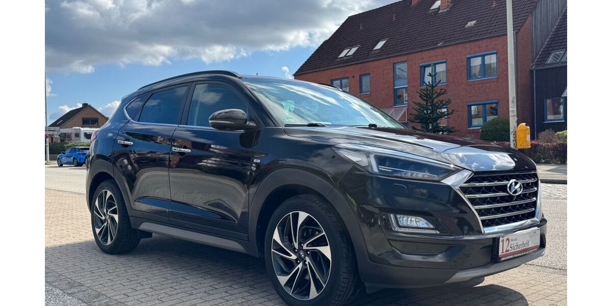 Hyundai TUCSON 65.000 km 21.799 &euro; Kiel OT Suchsdorf 24107