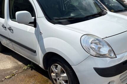 Renault Kangoo 295.970 km 2.299 &euro; Eisenberg 07607