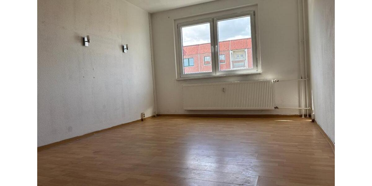 Etagenwohnung Pasewalk - 4 Zimmer, 87 m&sup2;, 435&euro; | Angebot:25570526