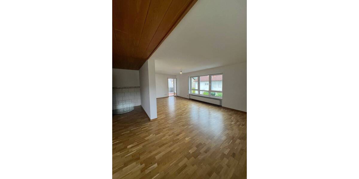 Etagenwohnung Bad Kissingen Garitz - 3 Zimmer, 105 m&sup2;, 850&euro; | Angebot:26788100
