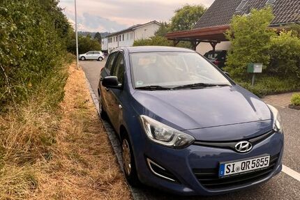 Hyundai i20 104.800 km 3.900 &euro; Siegen 57074