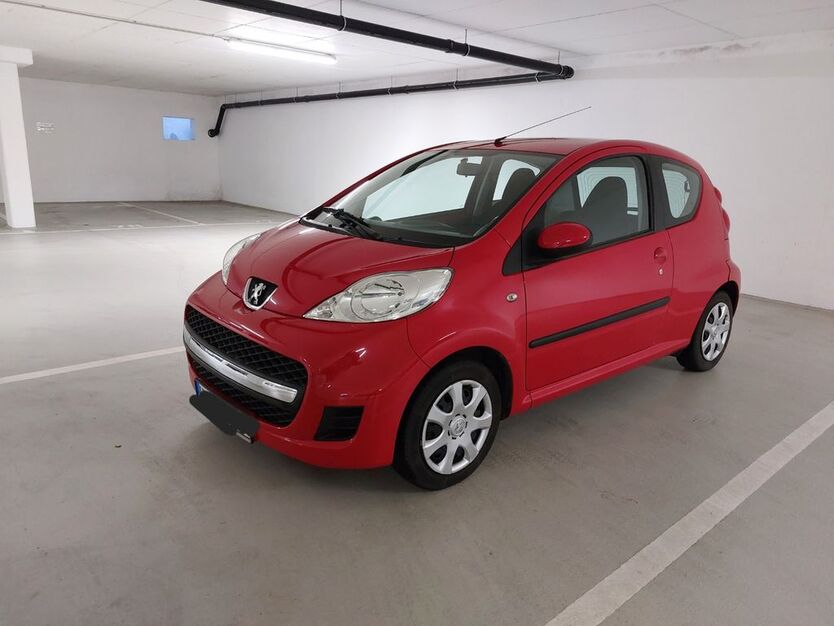 Peugeot 107 74.300 km 3.490 € Hamburg 22159