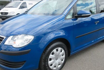 VW Touran 167.500 km 4.990 &euro; Tauberbischofsheim 97941