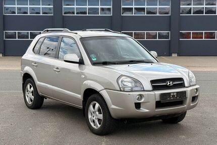 Hyundai TUCSON 154.621 km 4.890 &euro; Sulingen 27232