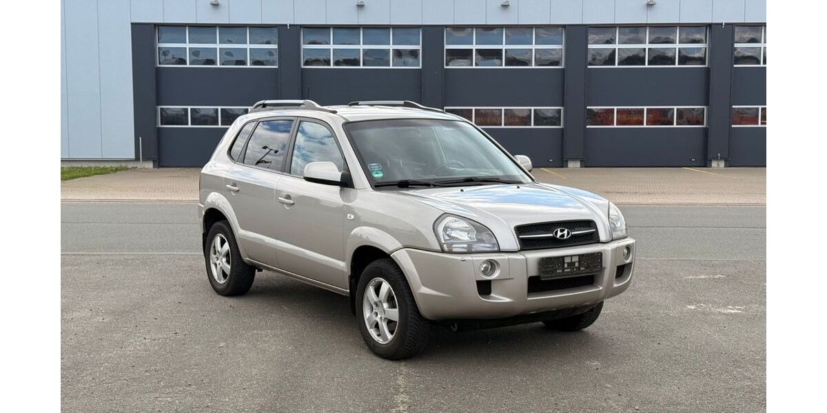 Hyundai TUCSON 154.621 km 4.890 &euro; Sulingen 27232