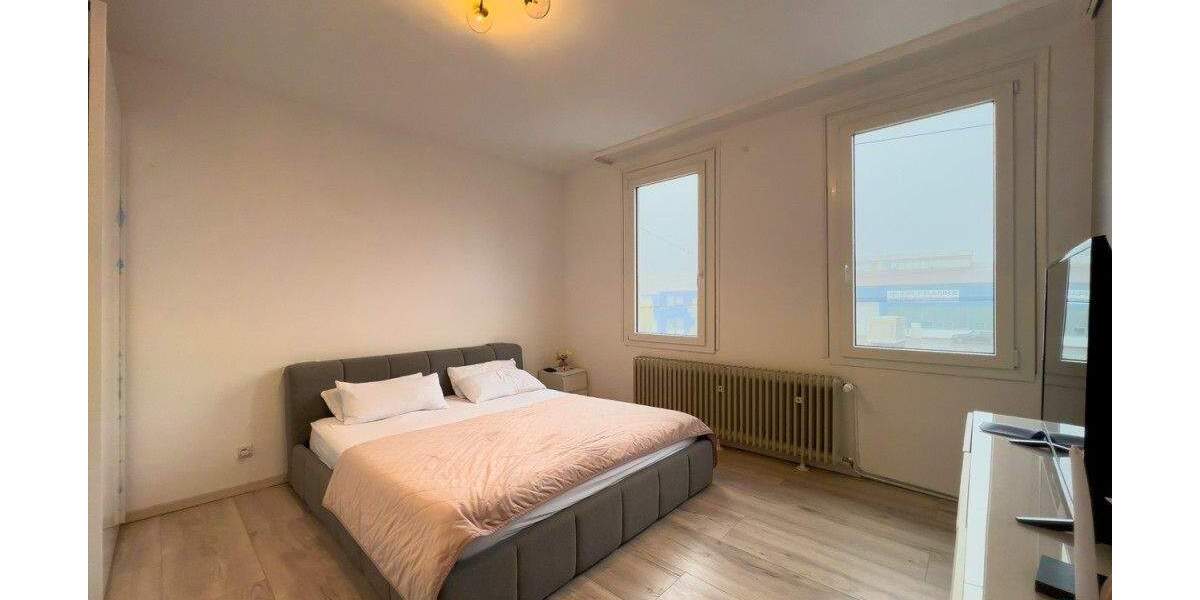 Reihenmittelhaus Solingen Höhscheid - 6 Zimmer, 145 m&sup2;, 319.000&euro; | Angebot:24846560