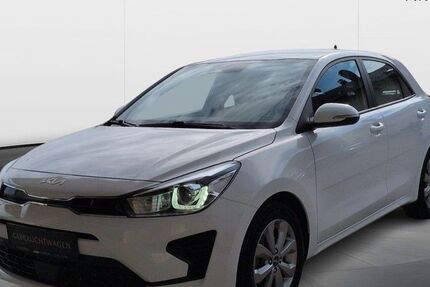 Kia Rio 84.500 km 12.980 &euro; Rötz 92444
