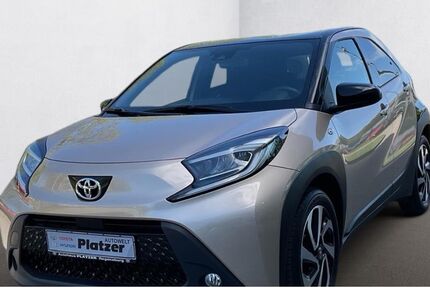 Toyota Aygo (X) 77.650 km 12.780 &euro; Regensburg 93055