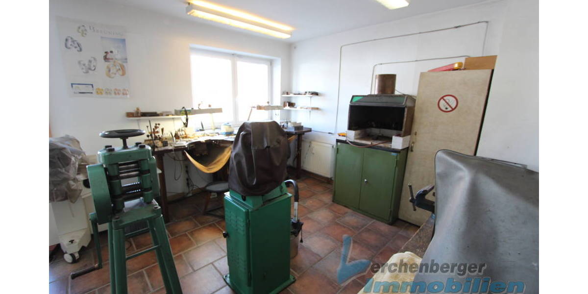 Mehrfamilienhaus, Wohnhaus Osterhofen Gergweis - 5 Zimmer, 100 m&sup2;, 350.000&euro; | Angebot:25798663