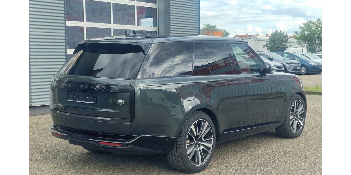 Land Rover Range Rover SE Panoramadach Kamera Luftfederung 15.000 km 129.899 &euro; Landau 76829