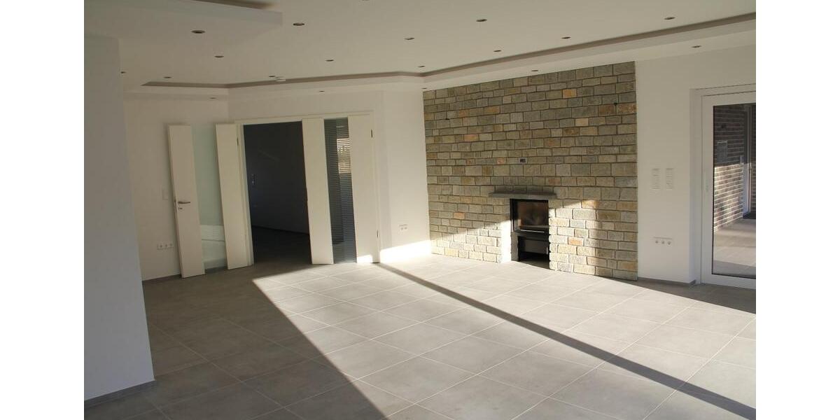 Bungalow Bünde - 4 Zimmer, 165 m&sup2;, 2.400&euro; | Angebot:25313035