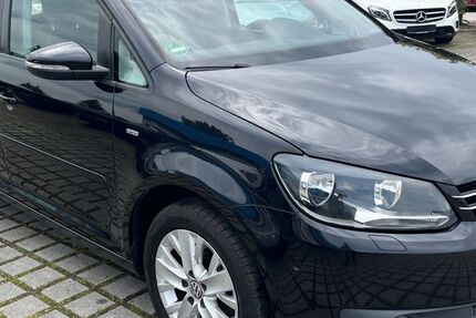 VW Touran 210.400 km 6.500 &euro; Kodersdorf 02923