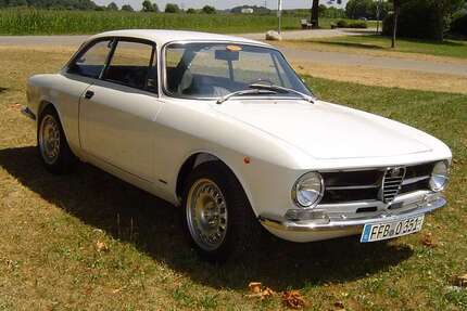 Alfa Romeo GT 25.200 km 38.700 € fürstenfeldbruck 82256