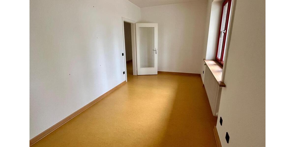 Bungalow Ahrensburg - 4 Zimmer, 135 m&sup2;, 500.000&euro; | Angebot:25962072
