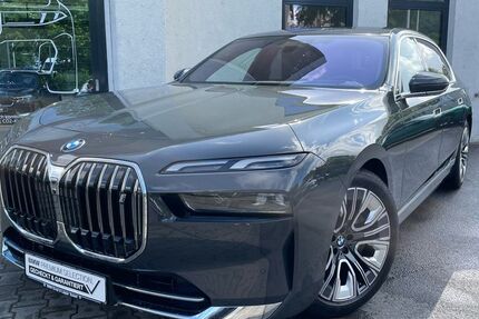 BMW i7 14.256 km 99.900 &euro; Essen 45134