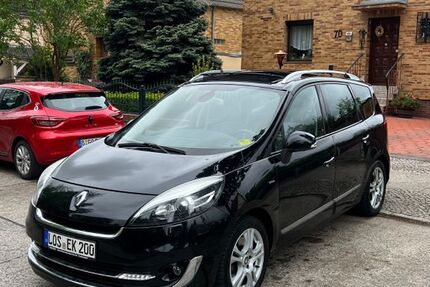 Renault Scenic 255.128 km 5.499 &euro; Berlin 12107