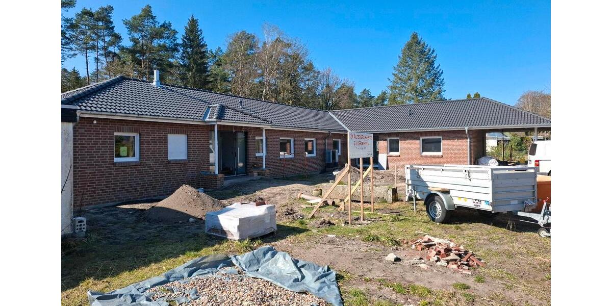 Doppelhaushälfte, Haus, Wohnung, Erstbezug n. Kernsanierung 3 zimmer