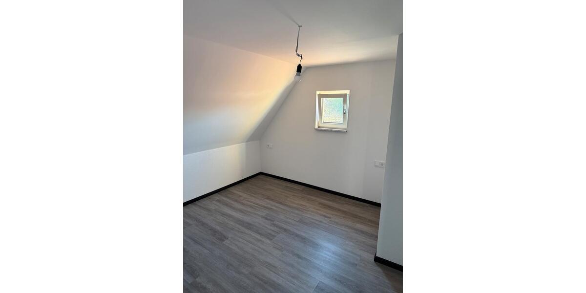 Einziehen & Wohlfühlen: Hochwertig saniertes Einfamilienhaus 6 zimmer