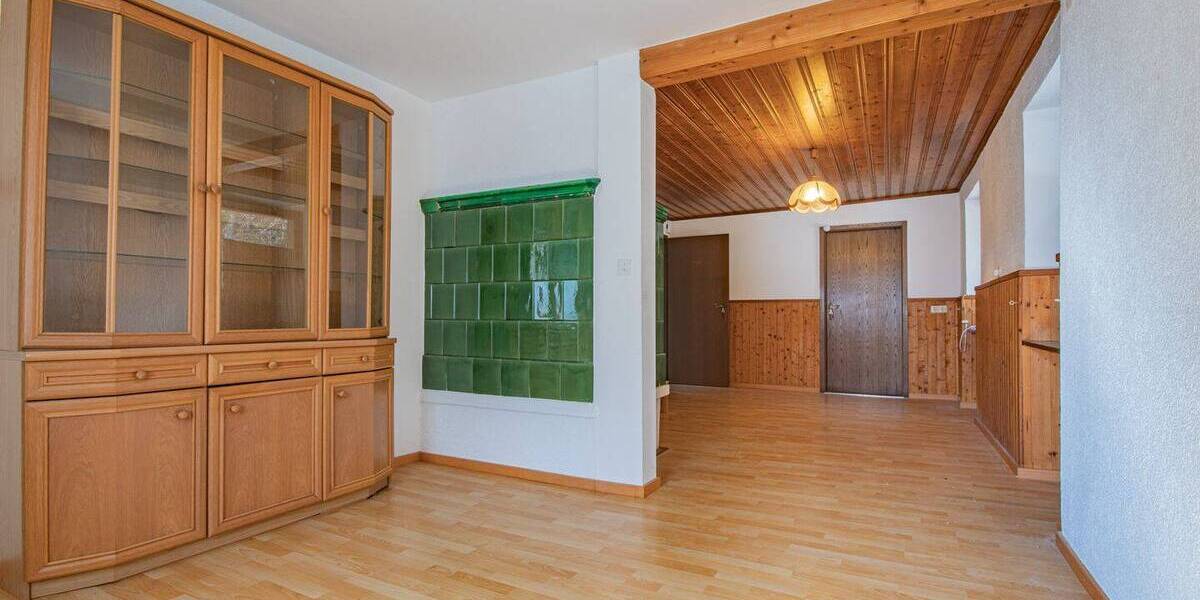 Einfamilienhaus Albbruck Buch - 9 Zimmer, 169 m&sup2;, 290.000&euro; | Angebot:26189571