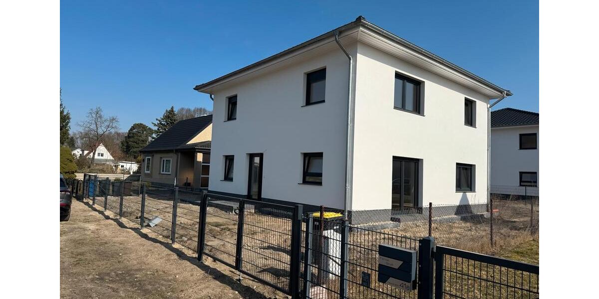 Einfamilienhaus Panketal - 5 Zimmer, 170 m&sup2;, 2.890&euro; | Angebot:26227806