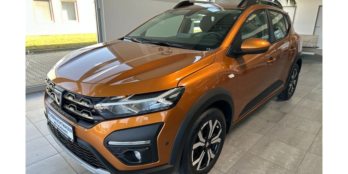 Dacia Sandero 55.000 km 14.690 € Papenburg 26871