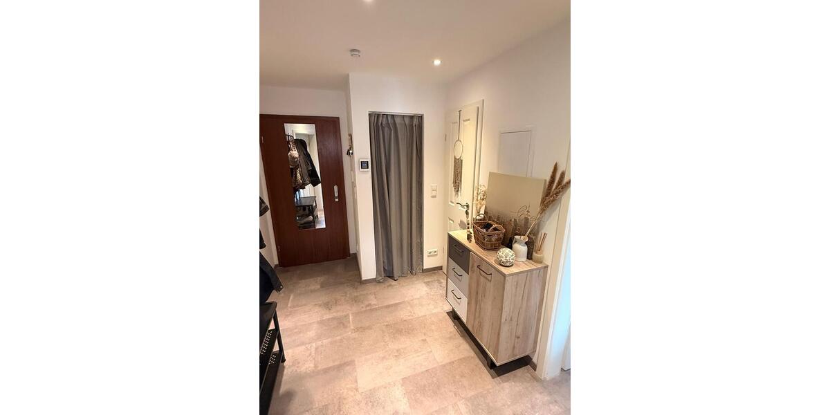 Etagenwohnung Öhringen - 3 Zimmer, 70 m&sup2;, 900&euro; | Angebot:26302544