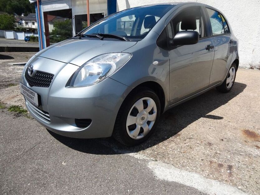 Yaris