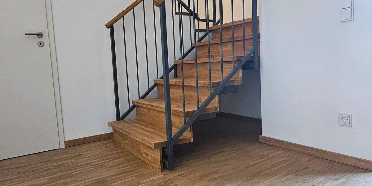 Mehrfamilienhaus, Wohnhaus Hannover Bemerode - 5 Zimmer, 181 m&sup2;, 2.190&euro; | Angebot:25731242