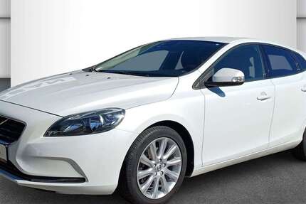 Volvo V40 83.441 km 11.990 € Jena 07749