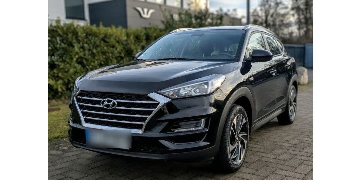 Hyundai TUCSON 92.266 km 13.900 &euro; Geilenkirchen 52511