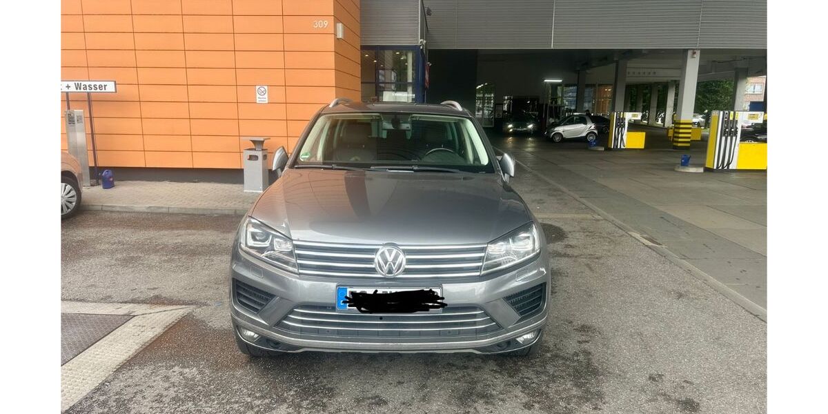 VW Touareg 230.000 km 15.300 &euro; Stuttgart 70182