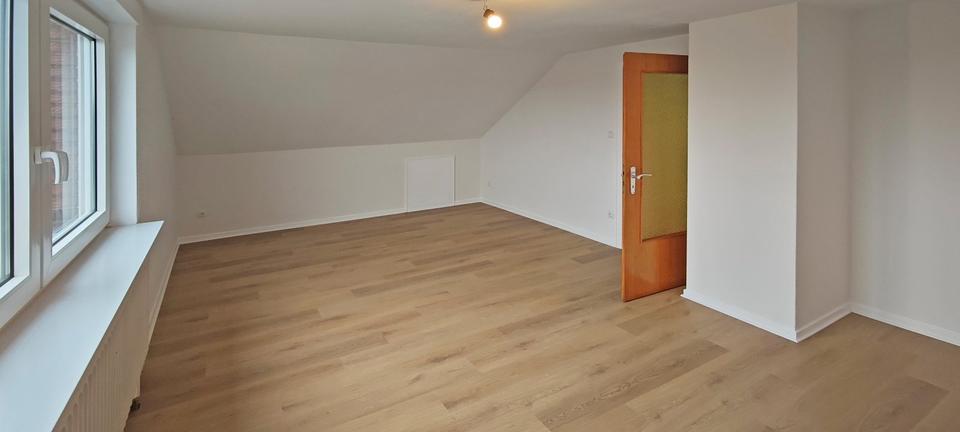 Dachgeschoßwohnung Westerkappeln - 3 Zimmer, 65 m&sup2;, 700&euro; | Angebot:24982523