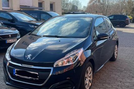 Peugeot 208 57.666 km 5.490 &euro; Braunschweig 38108